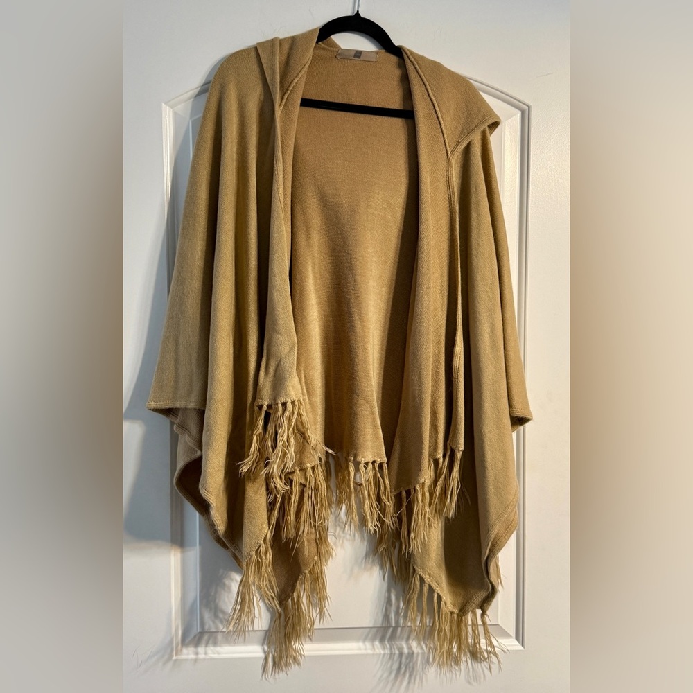 Look Hooded Poncho‎ Women OS Camel Tan Fringe Trim Boho Knit Wrap Shawl Cozy